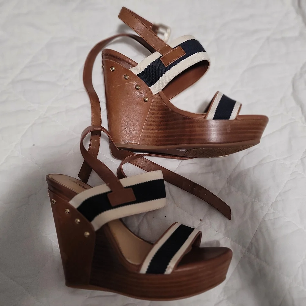 Wedges - Picture 2 of 2